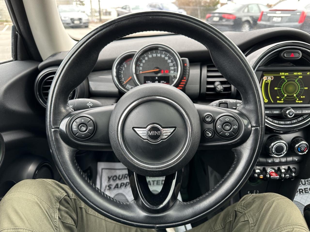 2016 MINI Cooper Hardtop 3dr Manual   Accident free   Certified Photo