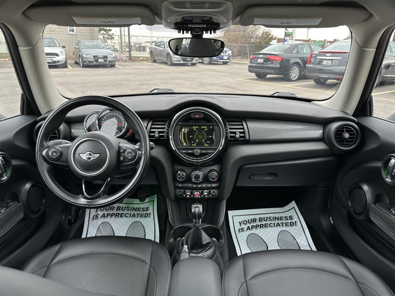 2016 MINI Cooper Hardtop 3dr Manual   Accident free   Certified Photo