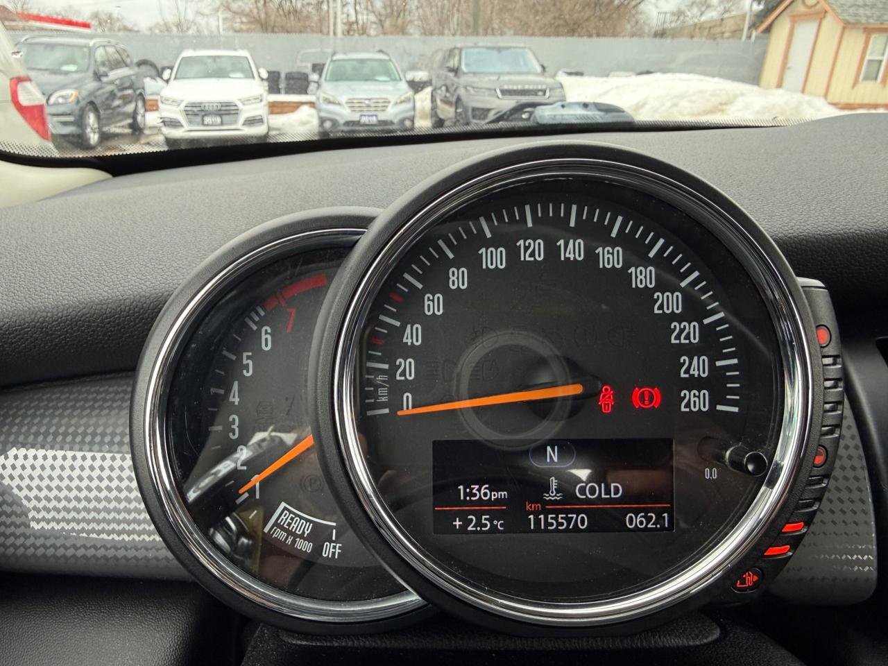 2016 MINI Cooper 3dr HB  ACCIDENT FREE 1-OWNER CERTIFIED Photo