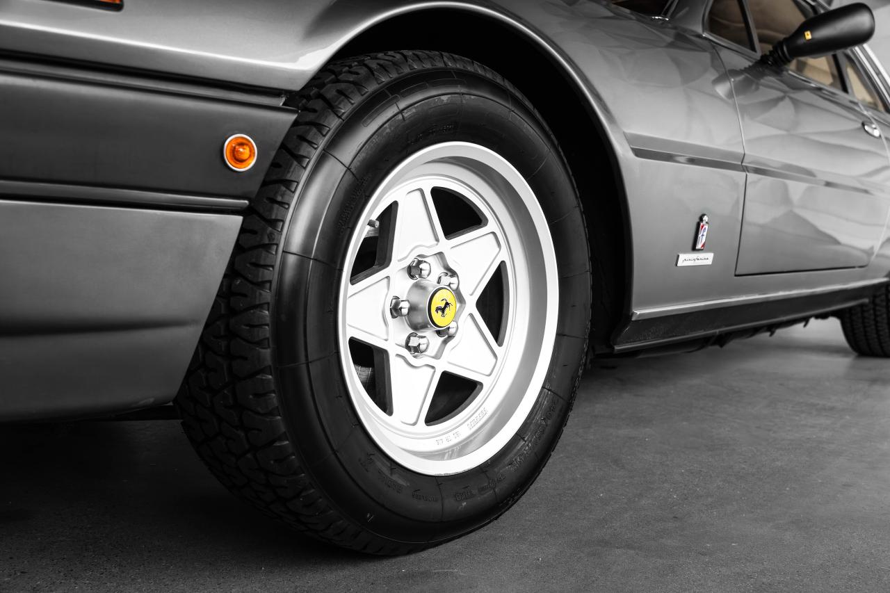 1984 Ferrari 400i 400i   PRICED IN USD Photo