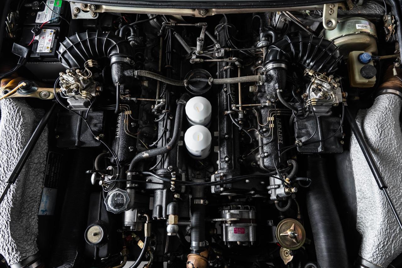 1984 Ferrari 400i 400i   PRICED IN USD Photo