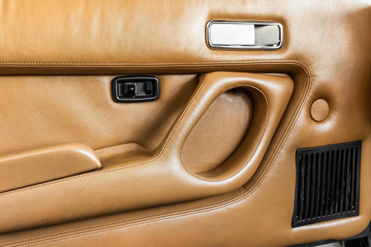 1984 Ferrari 400i 400i   PRICED IN USD Photo