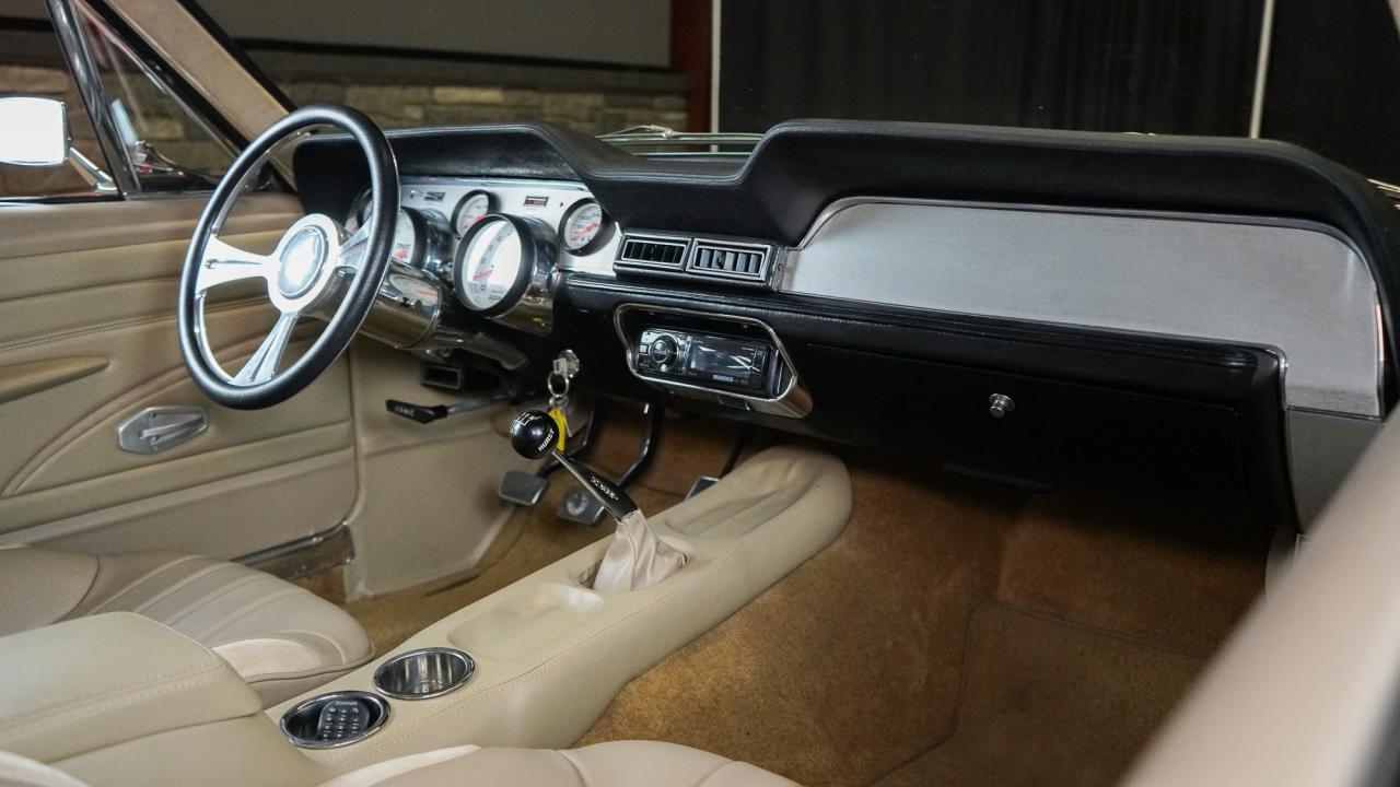 1967 Ford Mustang FASTBACK Photo