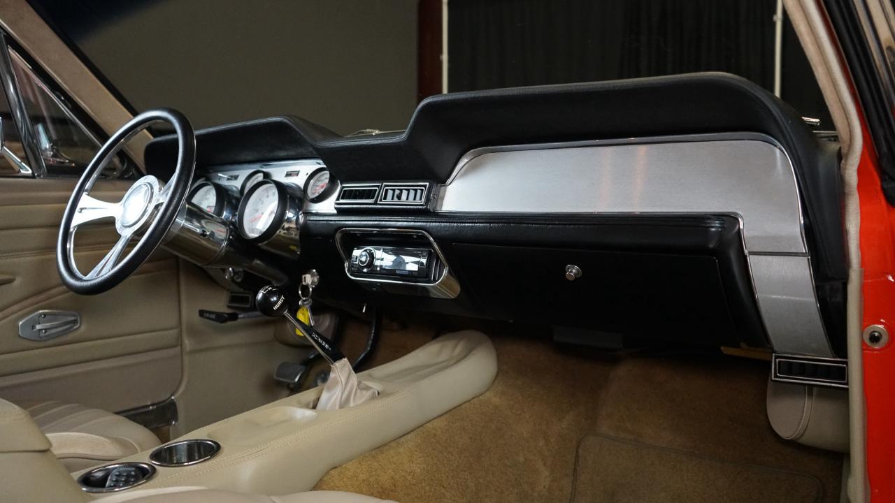 1967 Ford Mustang FASTBACK Photo