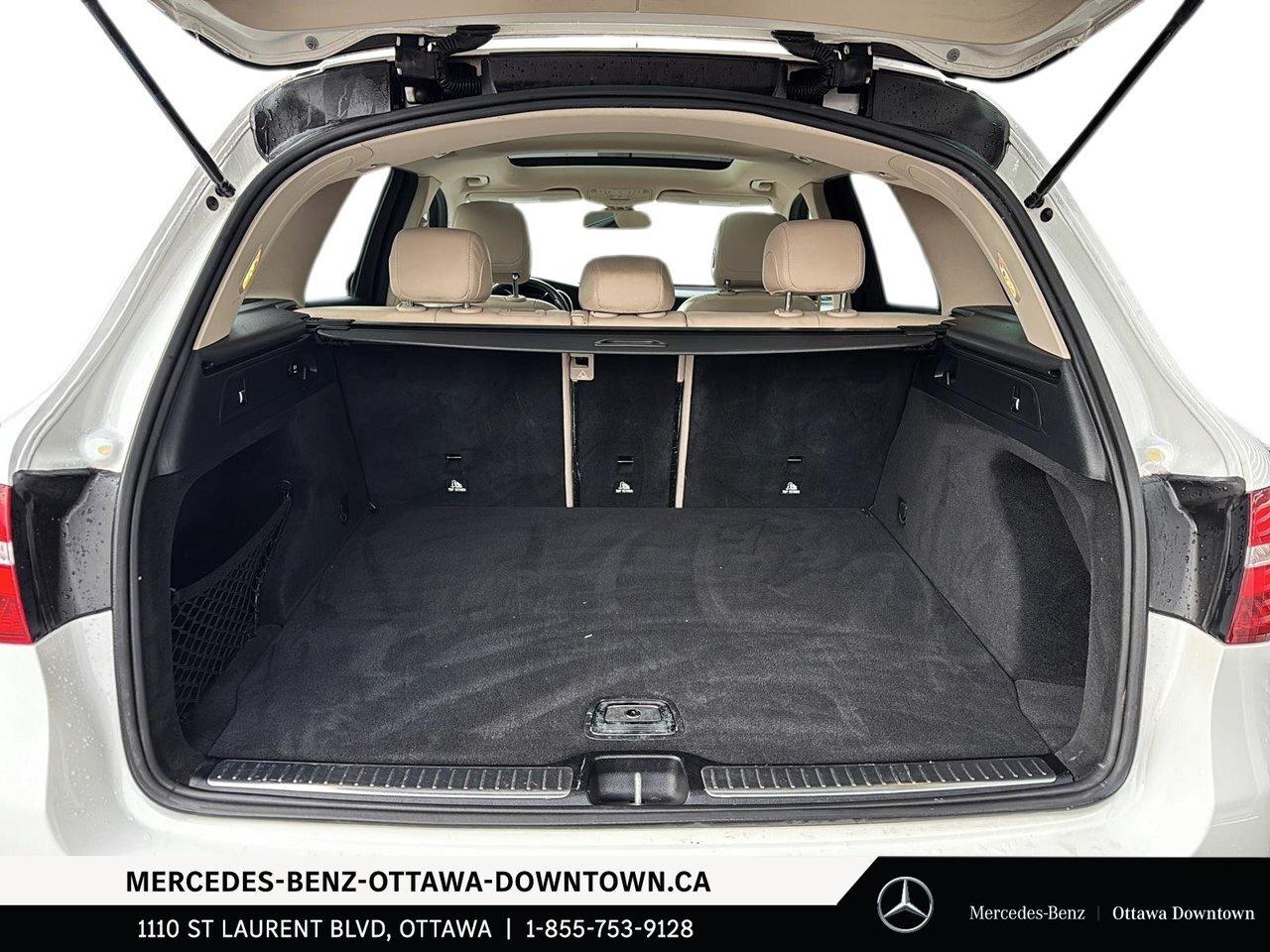 2019 Mercedes-Benz GLC300 4MATIC SUV Photo