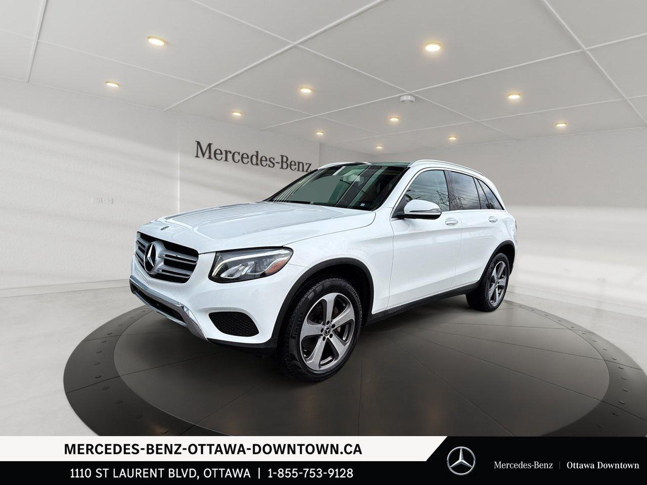 2019 Mercedes-Benz GLC300 4MATIC SUV Premium package / Photo