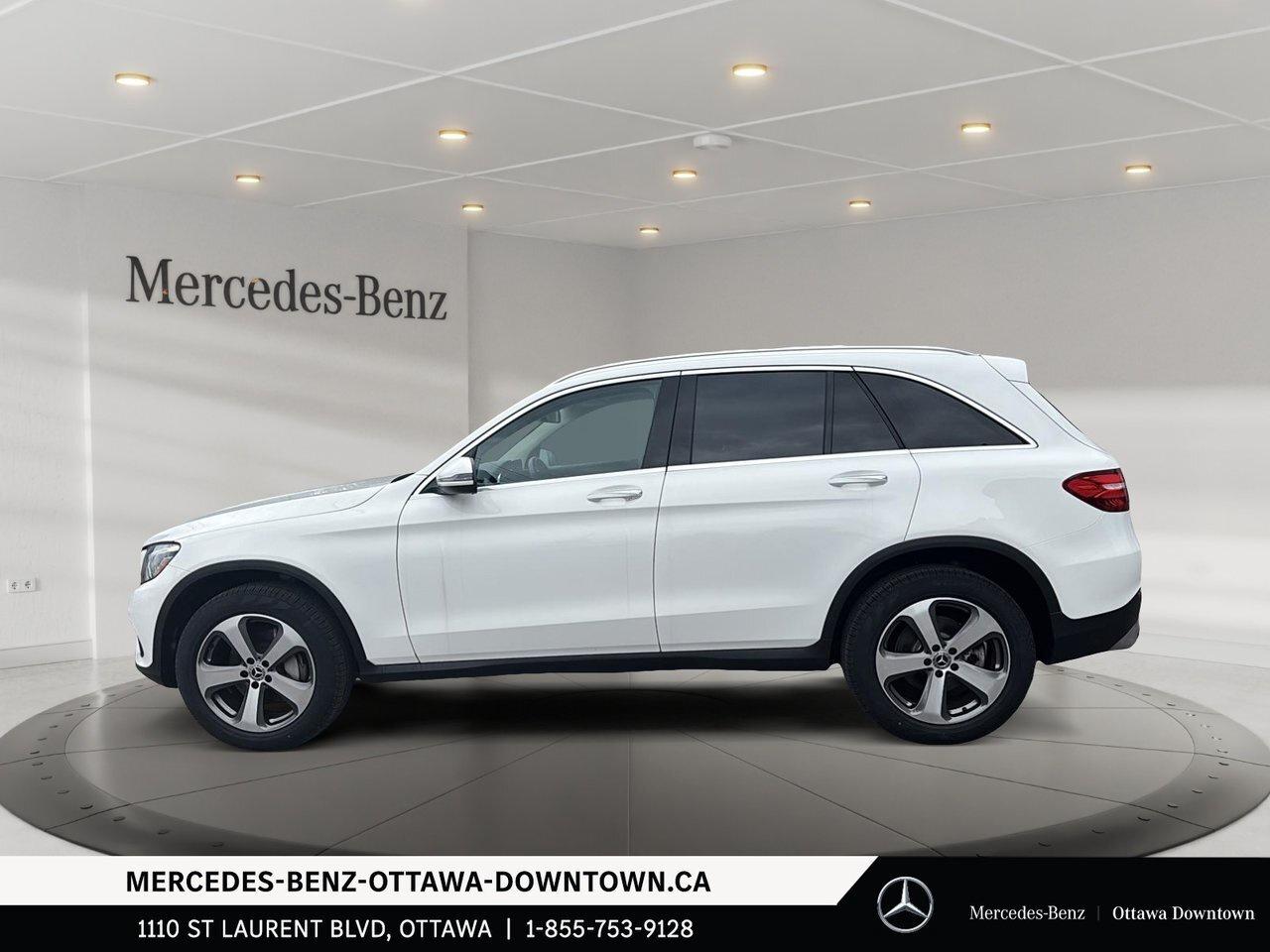 2019 Mercedes-Benz GLC300 4MATIC SUV Premium package / Photo