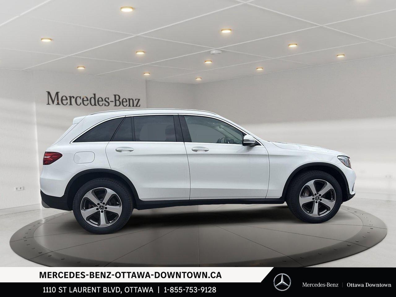2019 Mercedes-Benz GLC300 4MATIC SUV Premium package / Photo