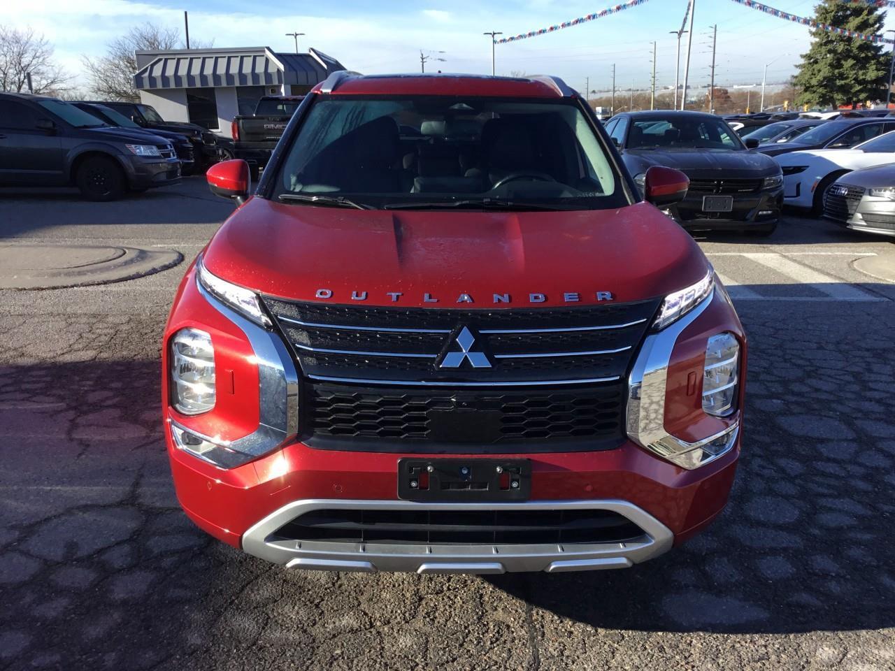 2024 Mitsubishi Outlander GT Photo