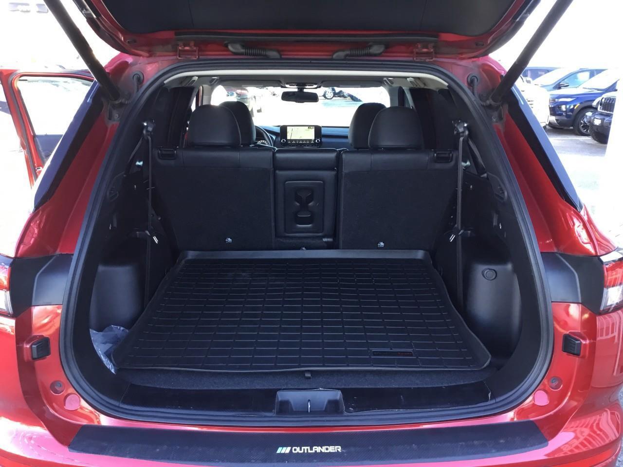 2024 Mitsubishi Outlander GT Photo