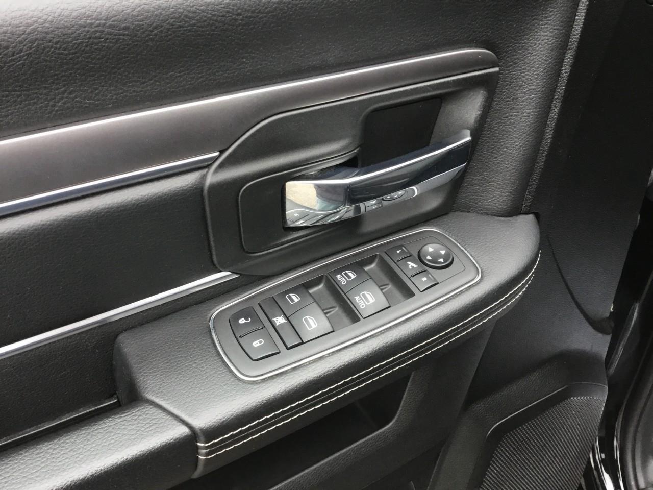 2022 RAM 1500 Classic SLT Photo