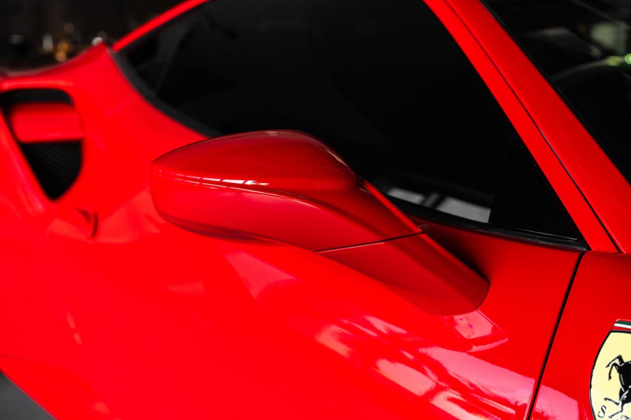 2016 Ferrari 488 GTB 2dr Cpe Photo