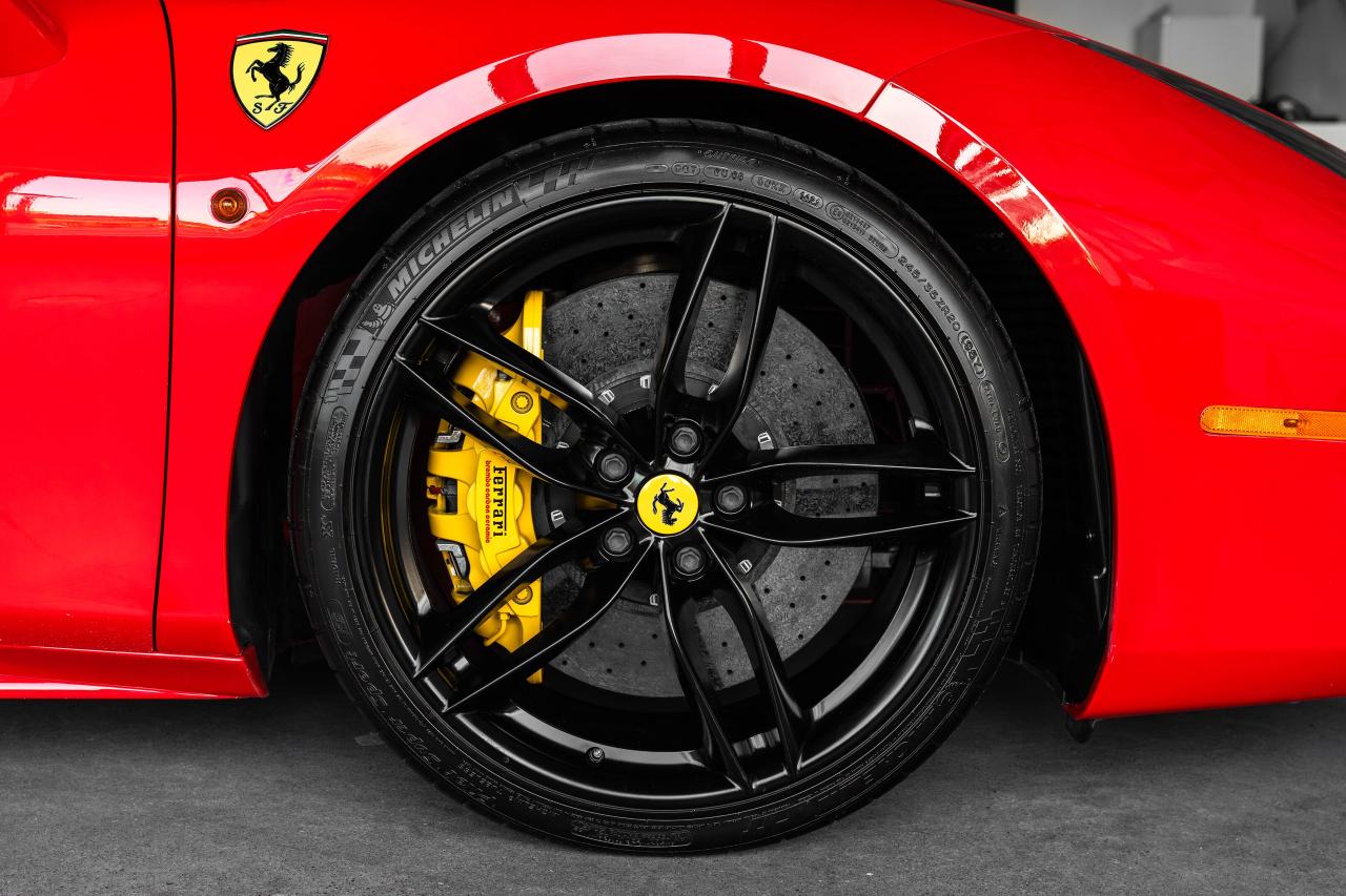 2016 Ferrari 488 GTB 2dr Cpe Photo