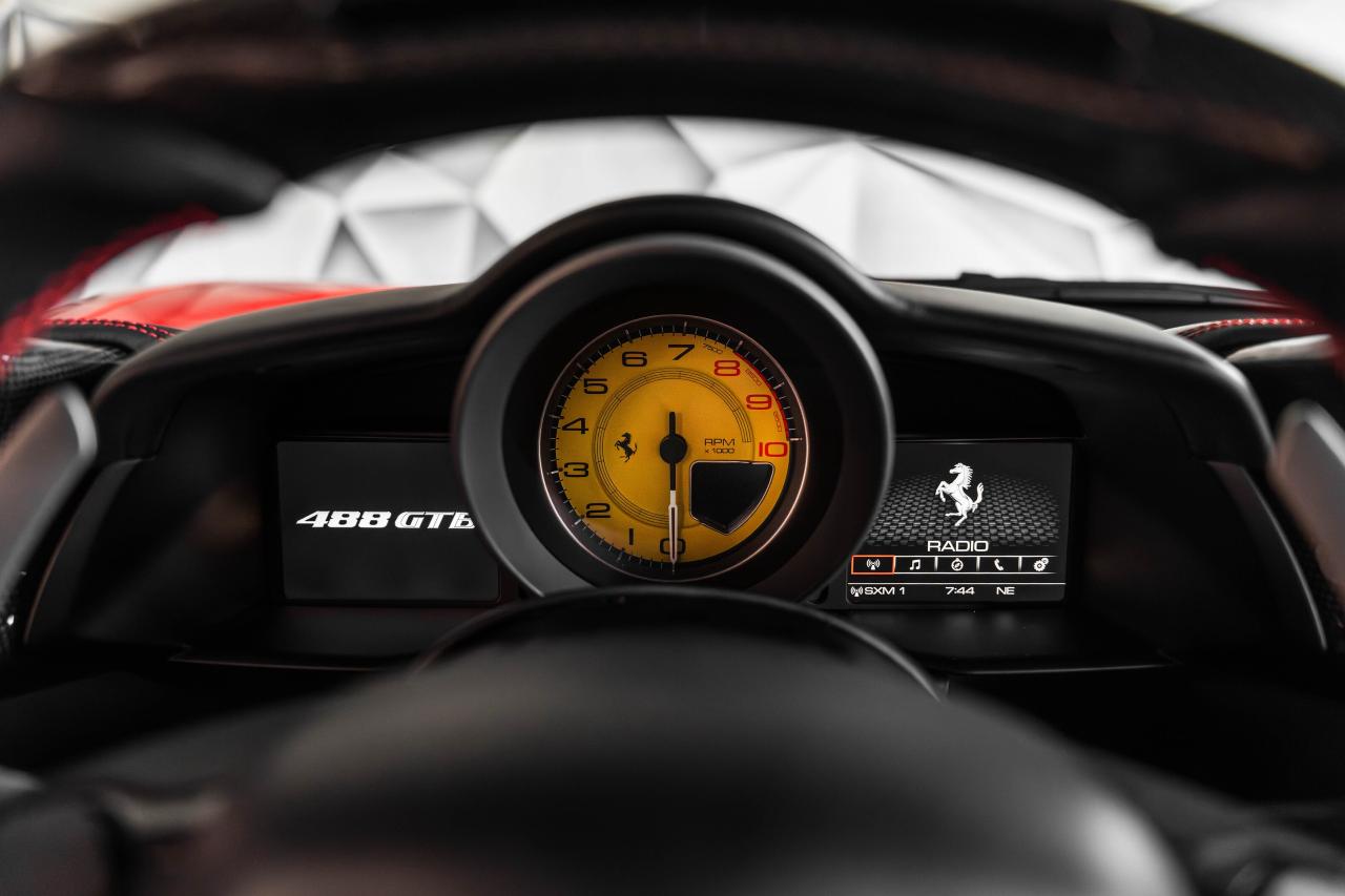 2016 Ferrari 488 GTB 2dr Cpe Photo