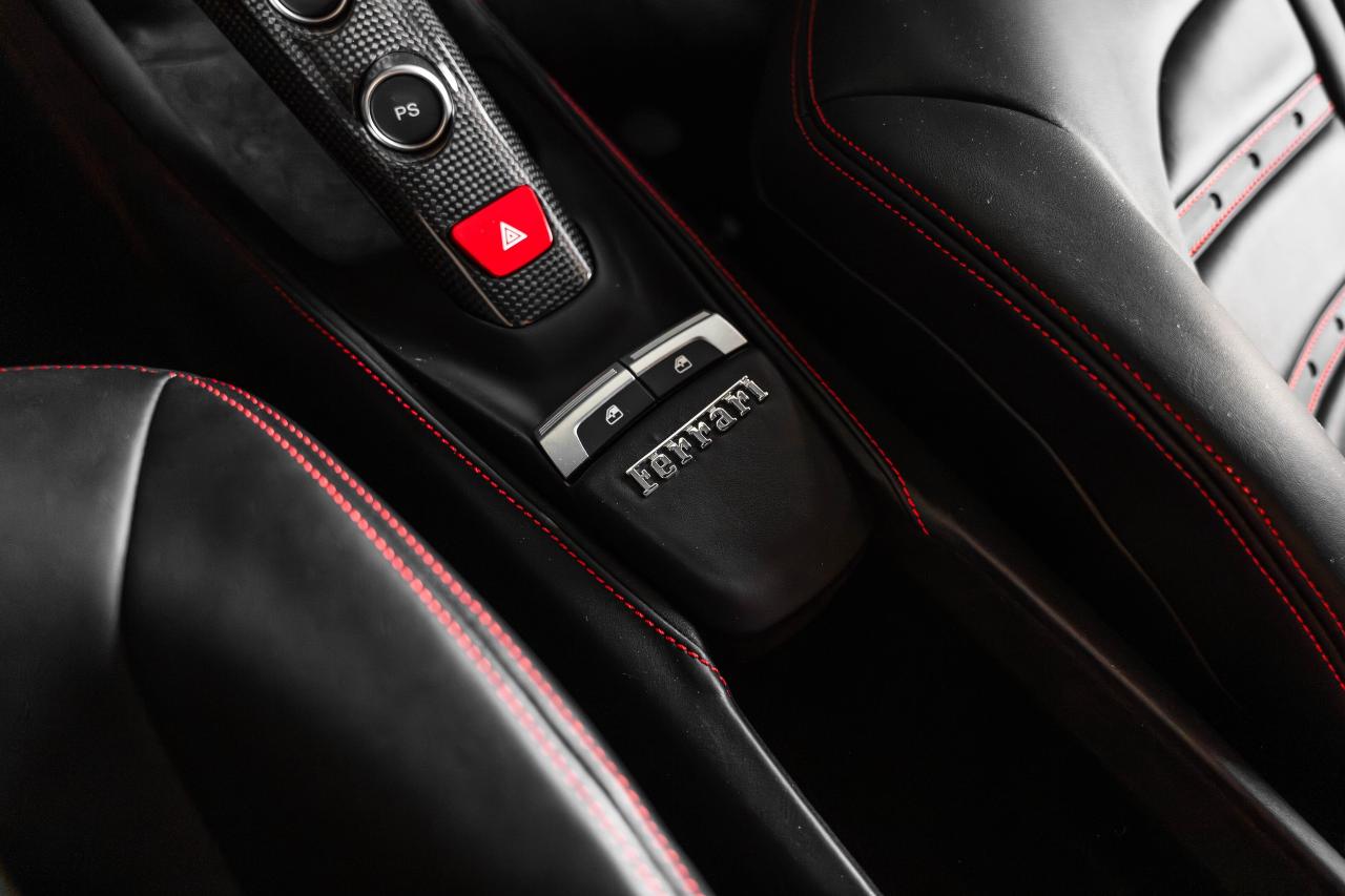 2016 Ferrari 488 GTB 2dr Cpe Photo