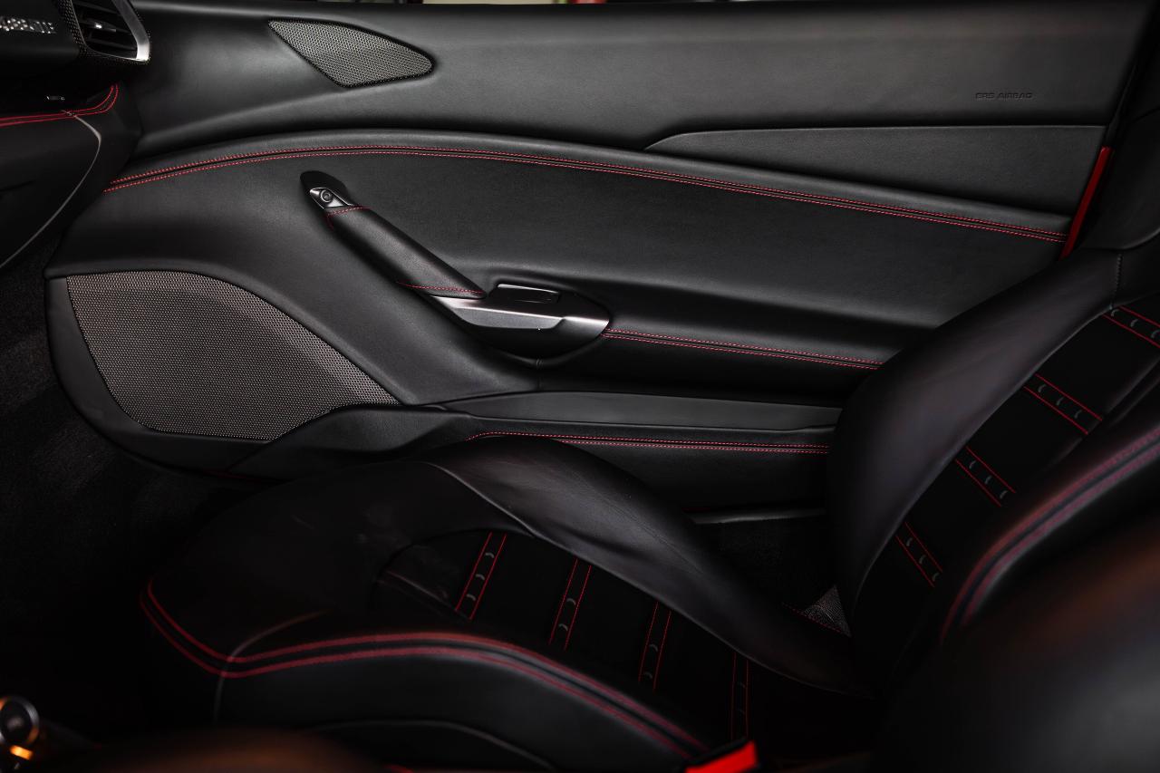 2016 Ferrari 488 GTB 2dr Cpe Photo