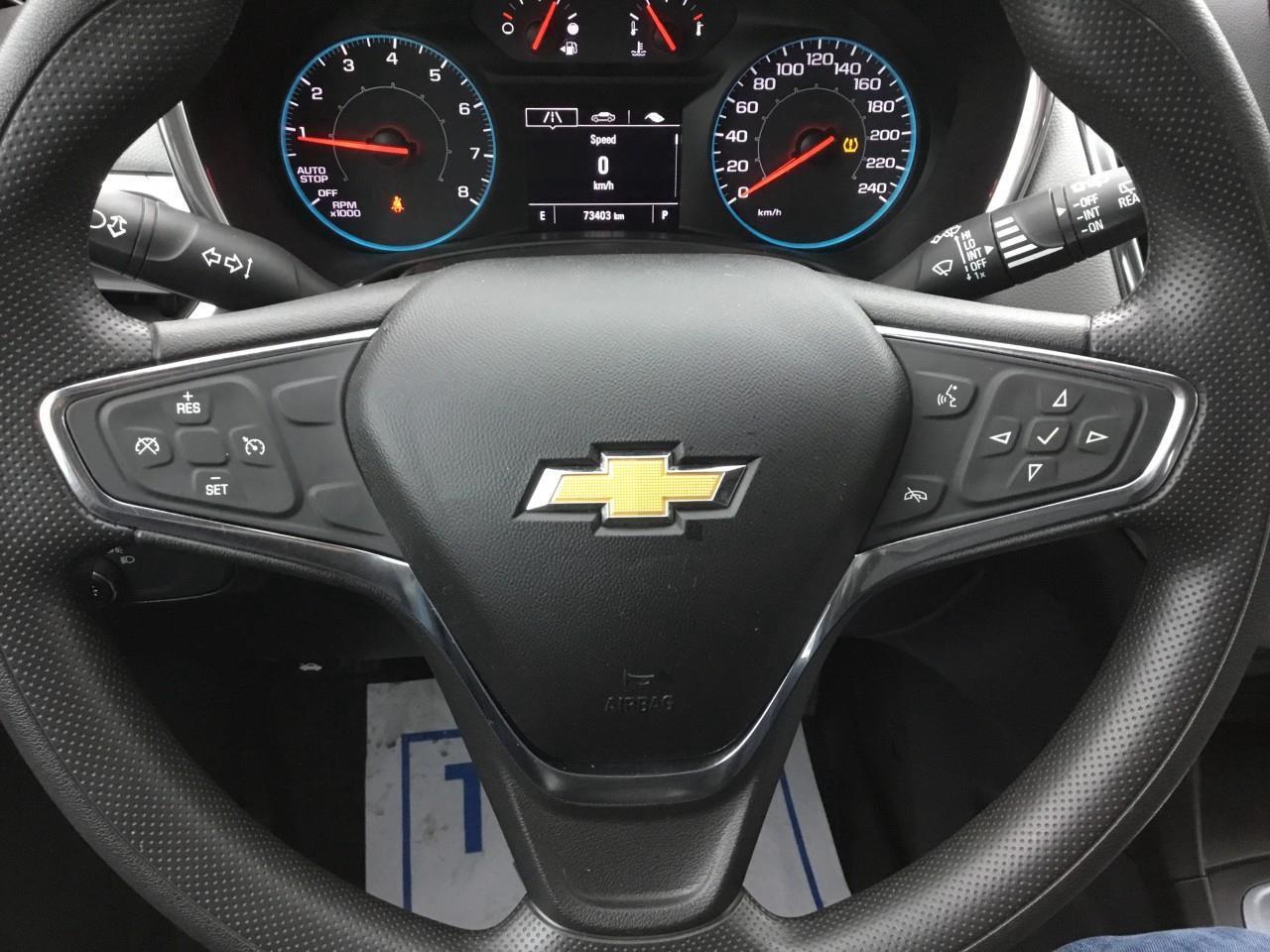 2019 Chevrolet Equinox LS Photo