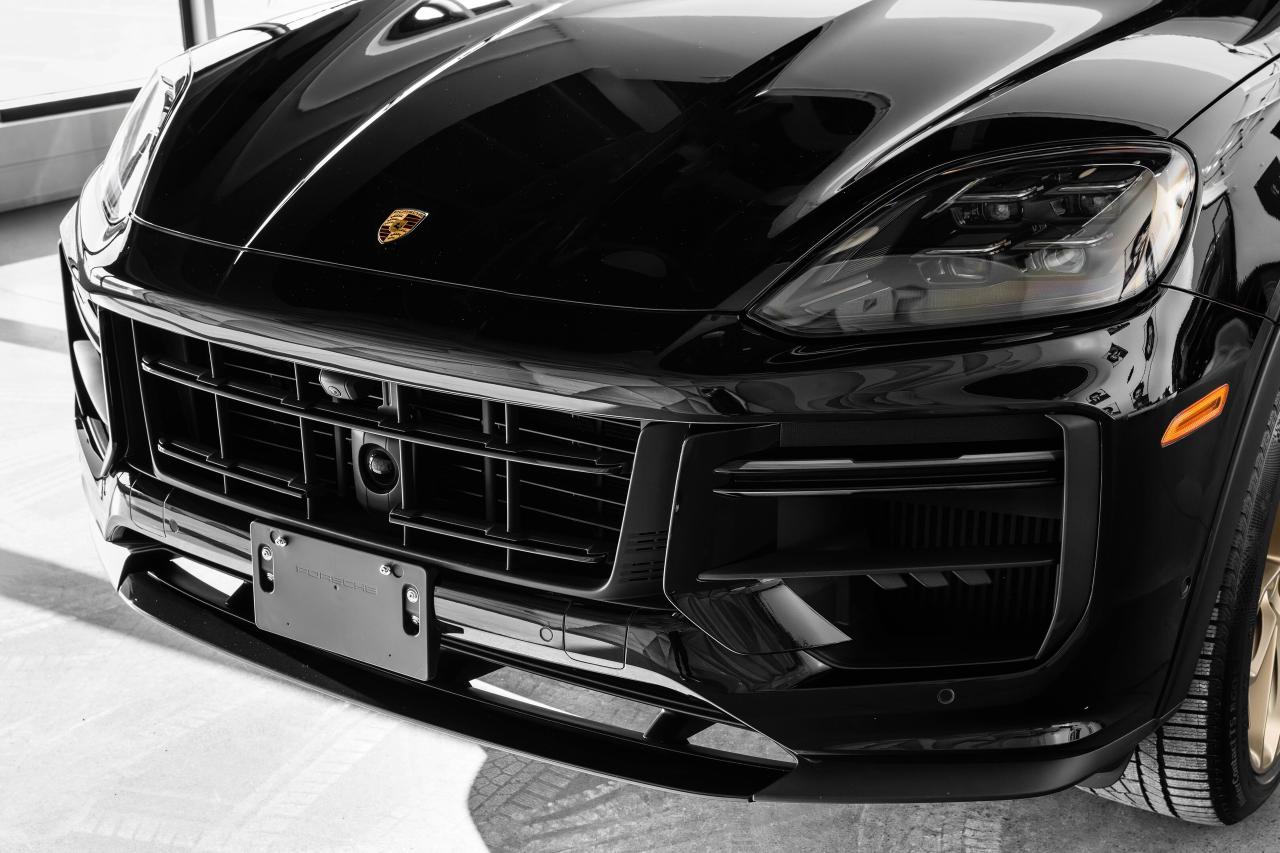 2024 Porsche Cayenne Turbo GT Coupe AWD Photo