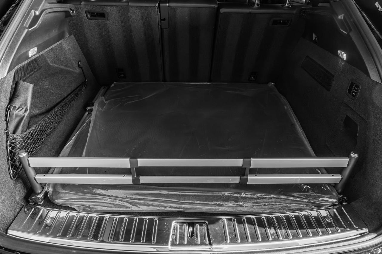 2024 Porsche Cayenne Turbo GT Coupe AWD Photo