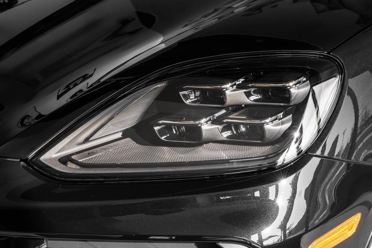 2024 Porsche Cayenne Turbo GT Coupe AWD Photo