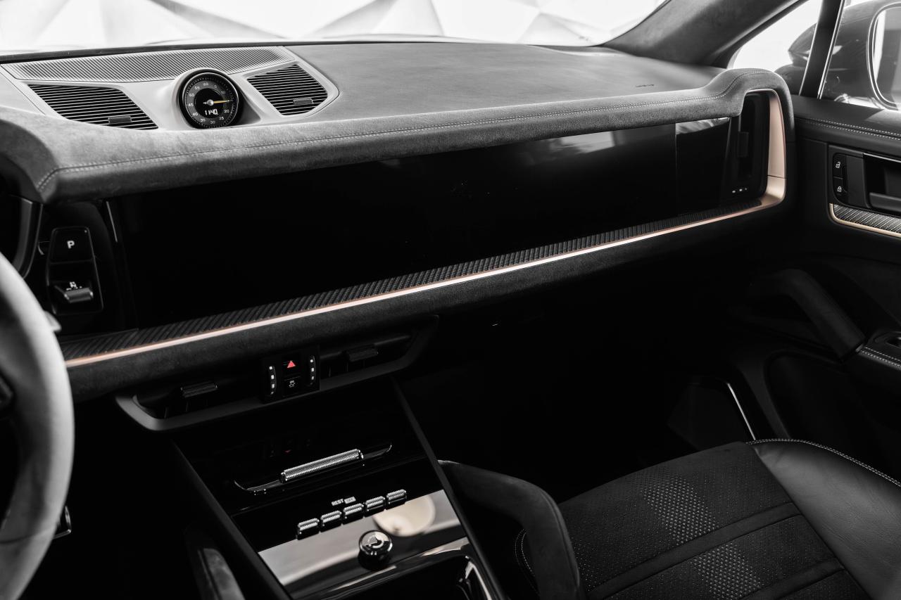 2024 Porsche Cayenne Turbo GT Coupe AWD Photo