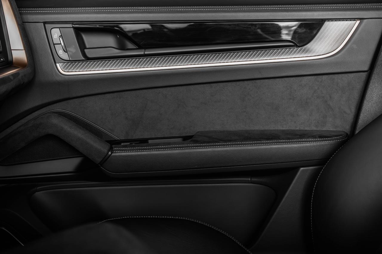 2024 Porsche Cayenne Turbo GT Coupe AWD Photo