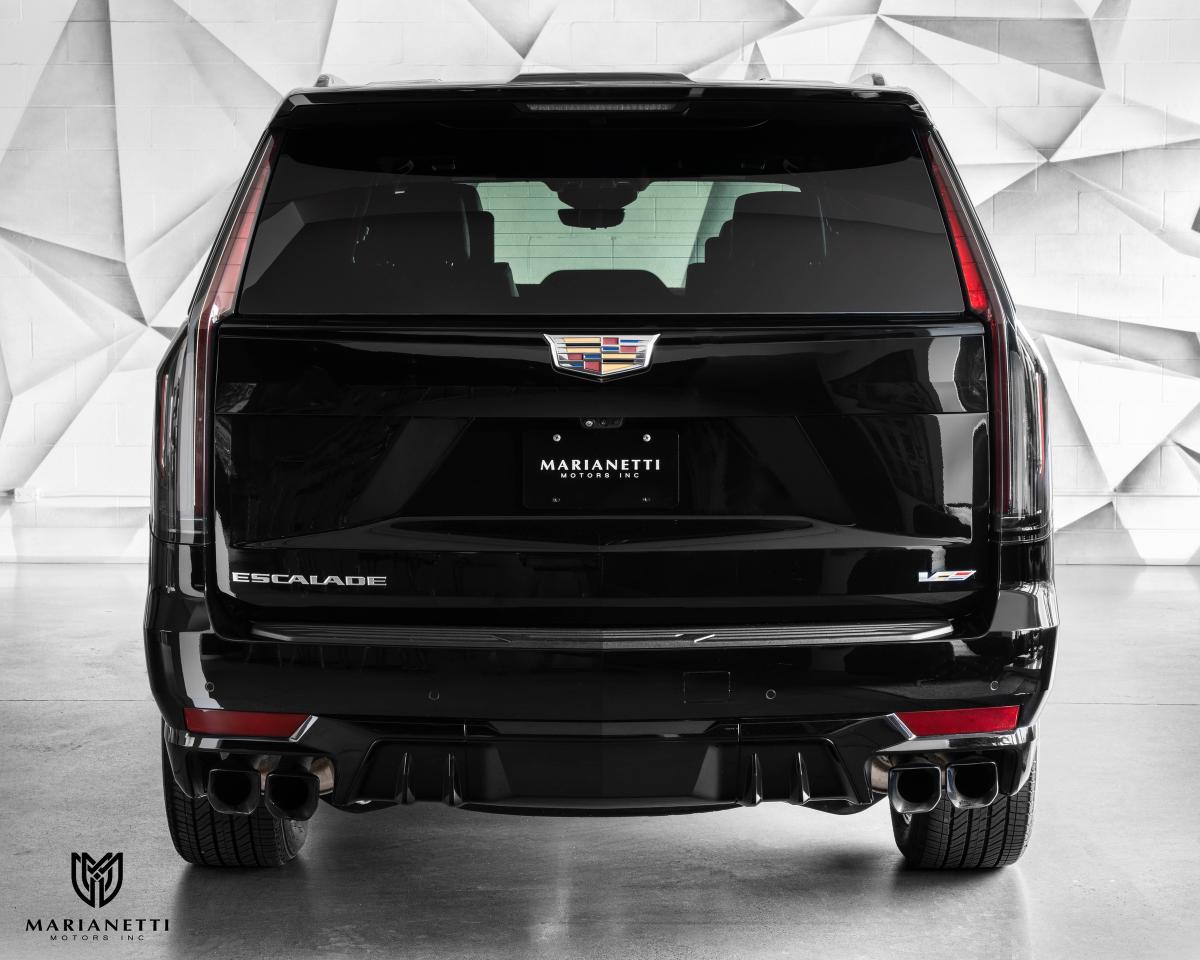 2023 Cadillac Escalade AWD 4dr V-Series Photo