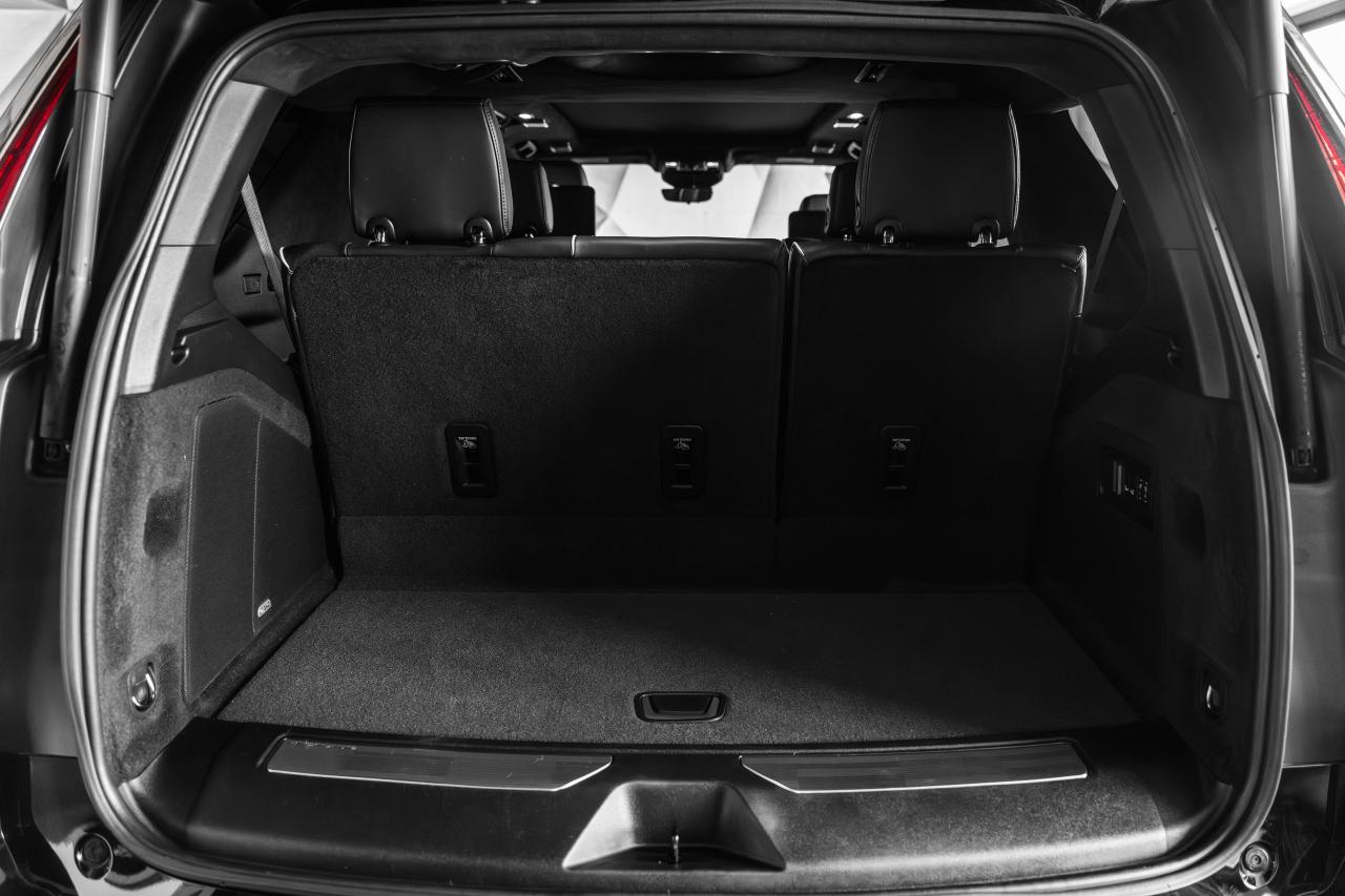 2023 Cadillac Escalade AWD 4dr V-Series Photo