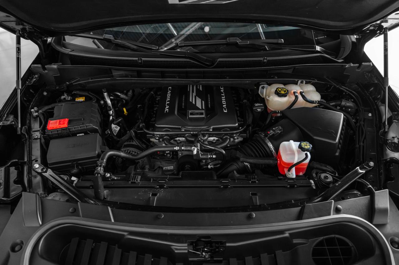 2023 Cadillac Escalade AWD 4dr V-Series Photo