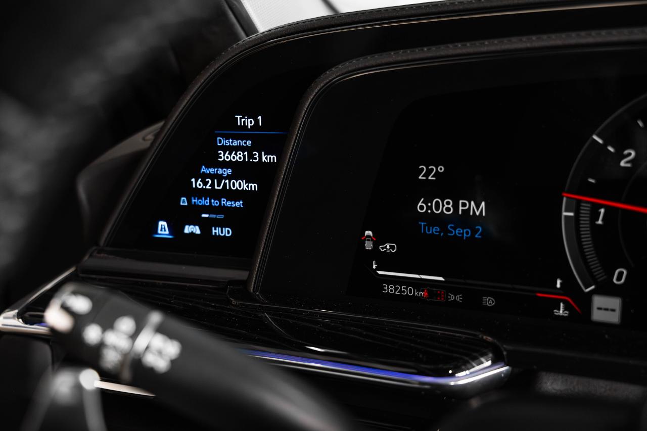 2023 Cadillac Escalade AWD 4dr V-Series Photo