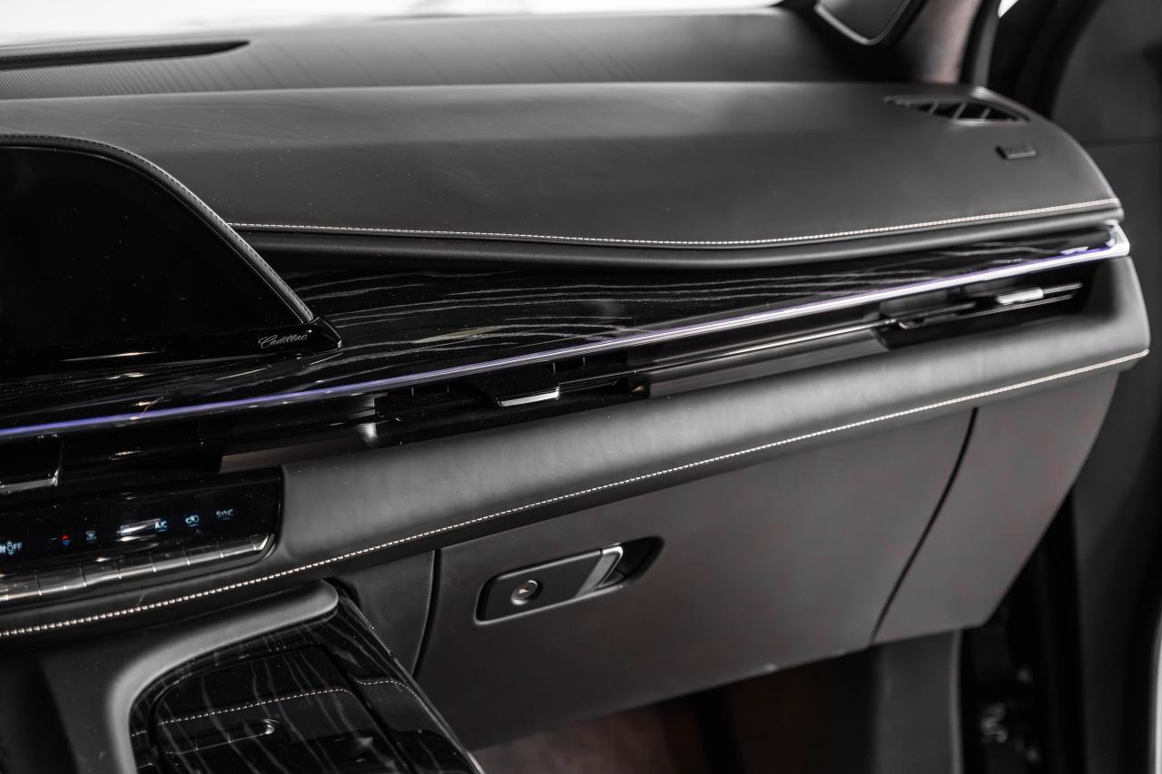 2023 Cadillac Escalade AWD 4dr V-Series Photo