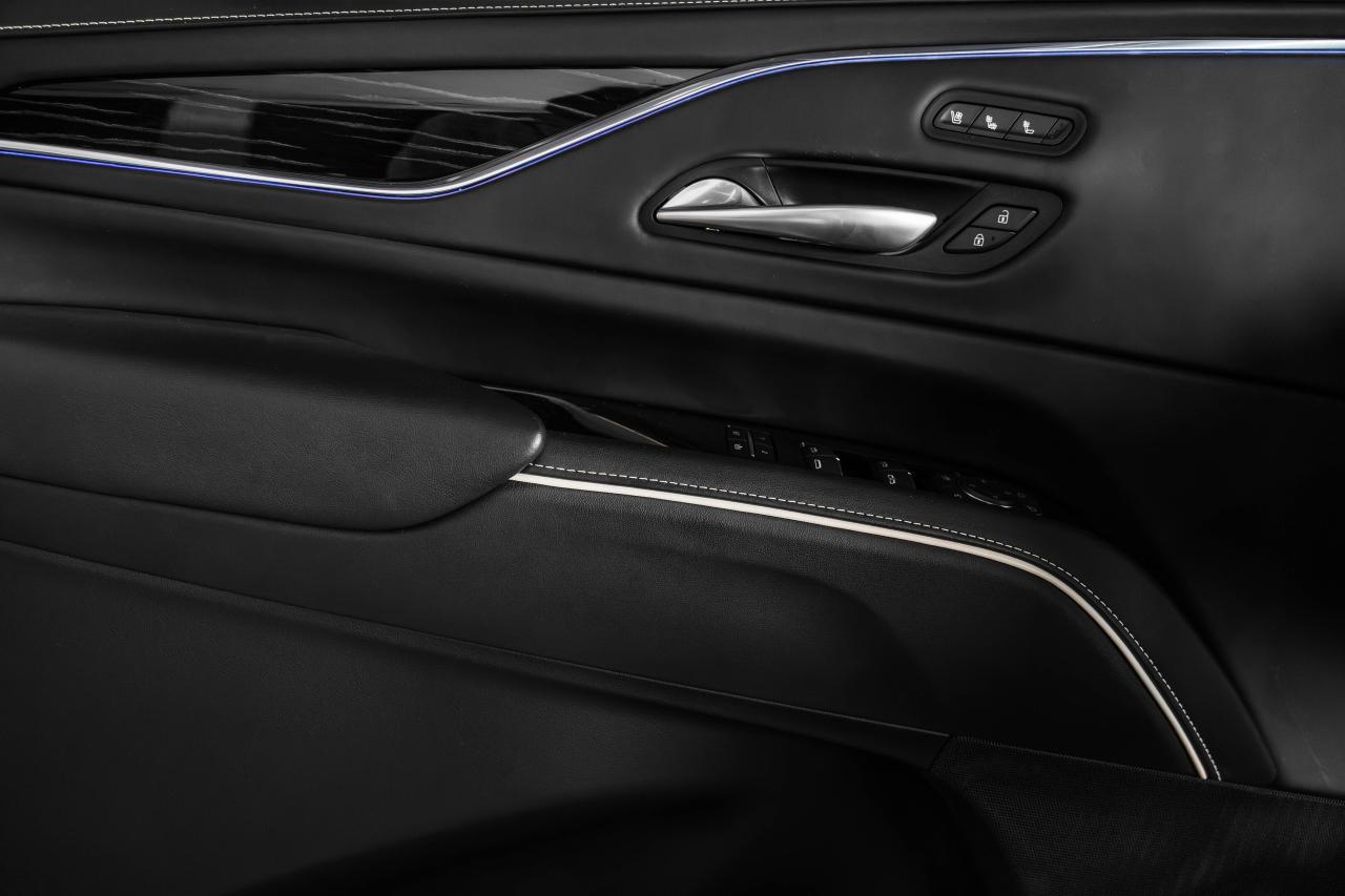 2023 Cadillac Escalade AWD 4dr V-Series Photo