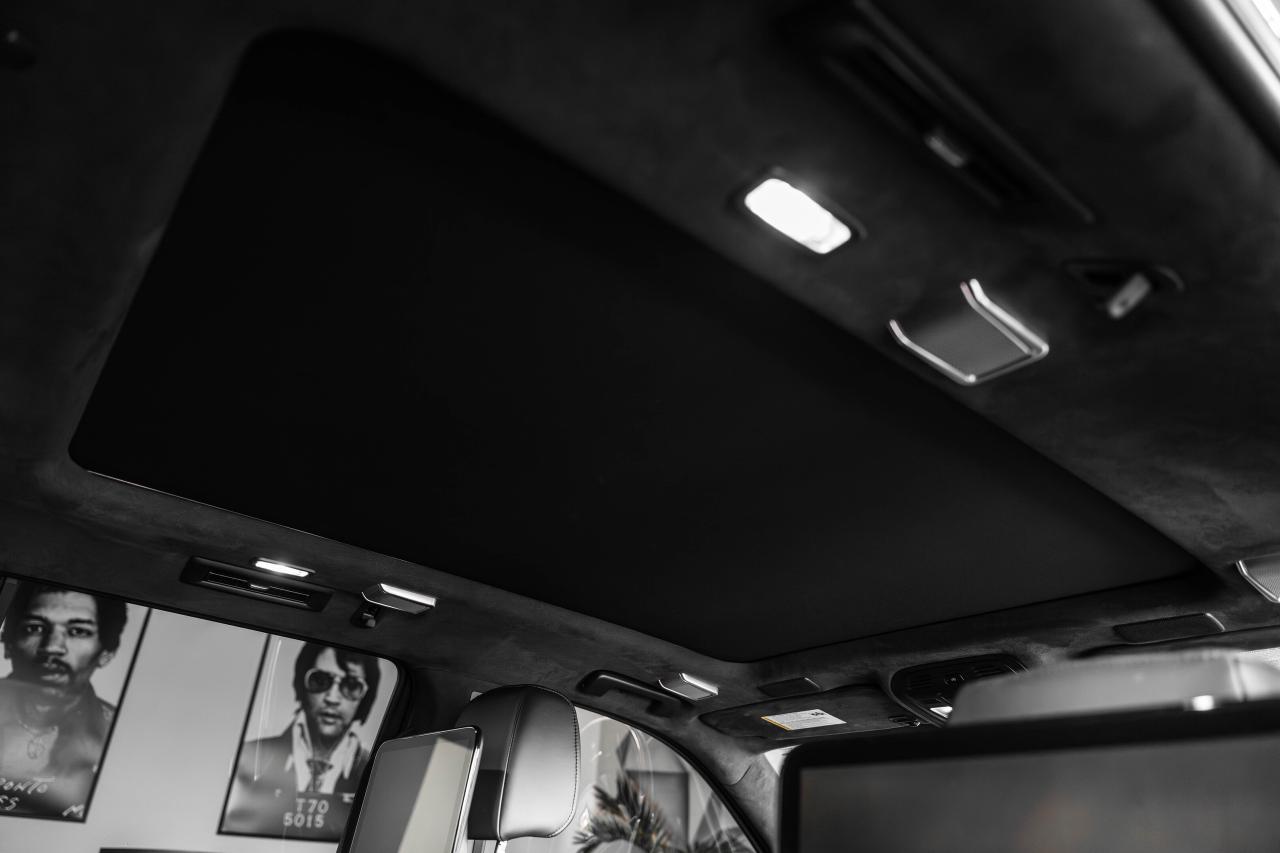 2023 Cadillac Escalade AWD 4dr V-Series Photo