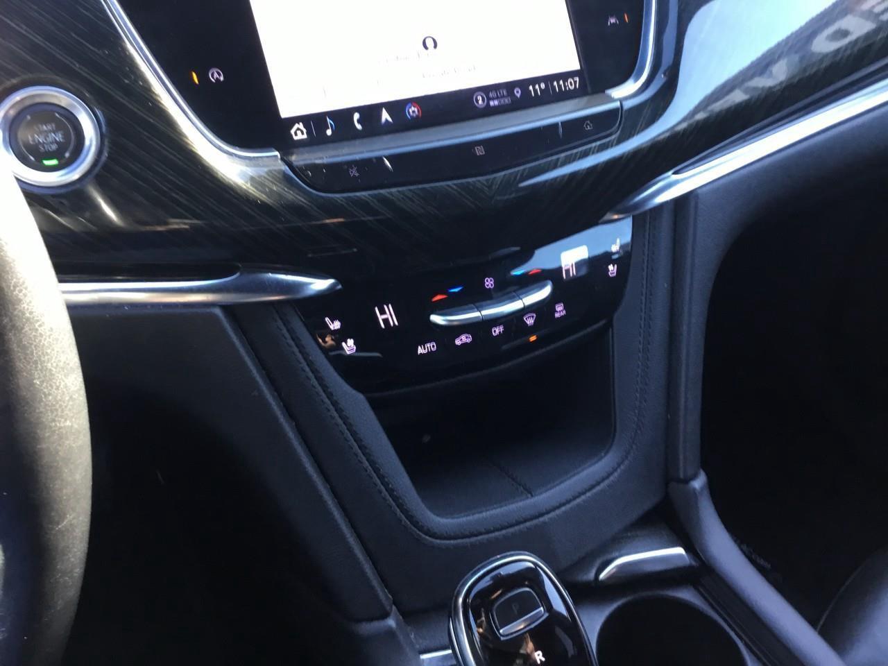 2021 Cadillac XT6 Premium Luxury Photo