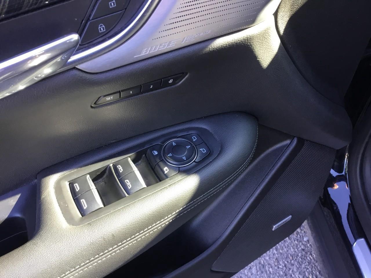 2021 Cadillac XT6 Premium Luxury Photo