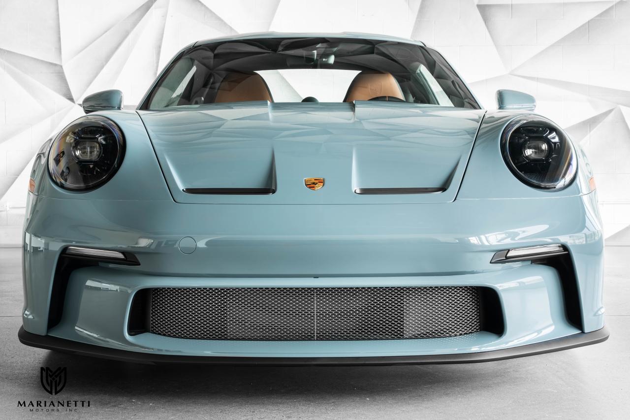 2024 Porsche 911 S/T Coupe Photo