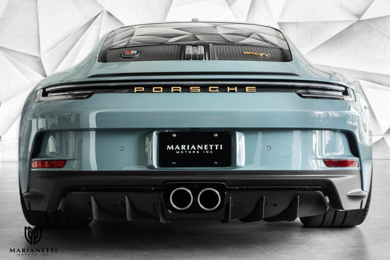 2024 Porsche 911 S/T Coupe Photo