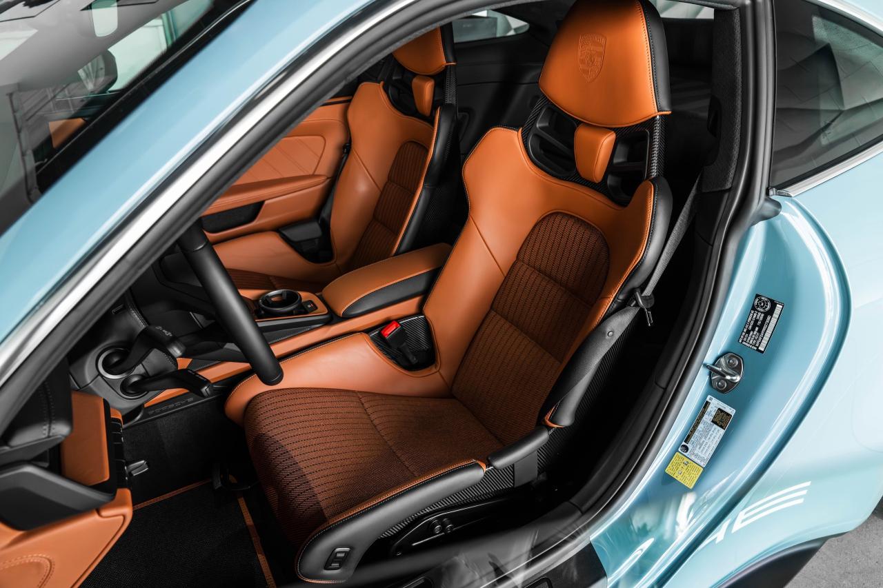 2024 Porsche 911 S/T Coupe Photo