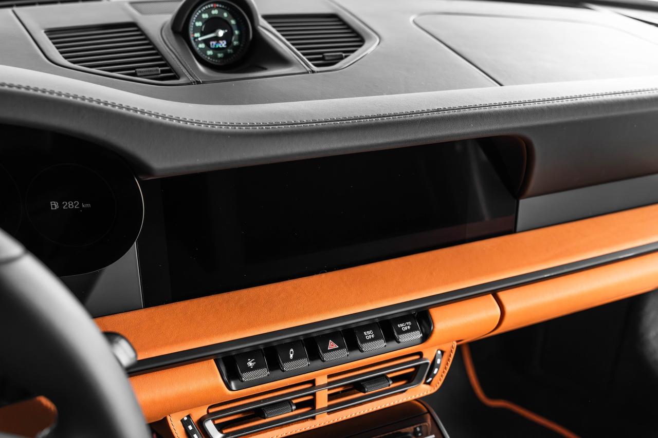 2024 Porsche 911 S/T Coupe Photo