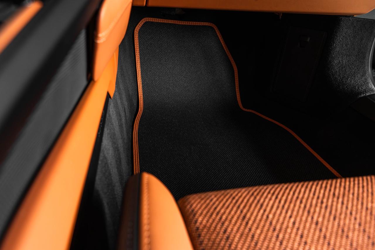 2024 Porsche 911 S/T Coupe Photo