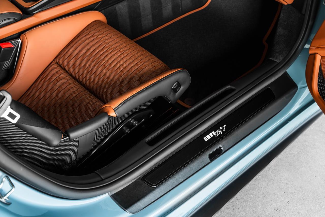 2024 Porsche 911 S/T Coupe Photo