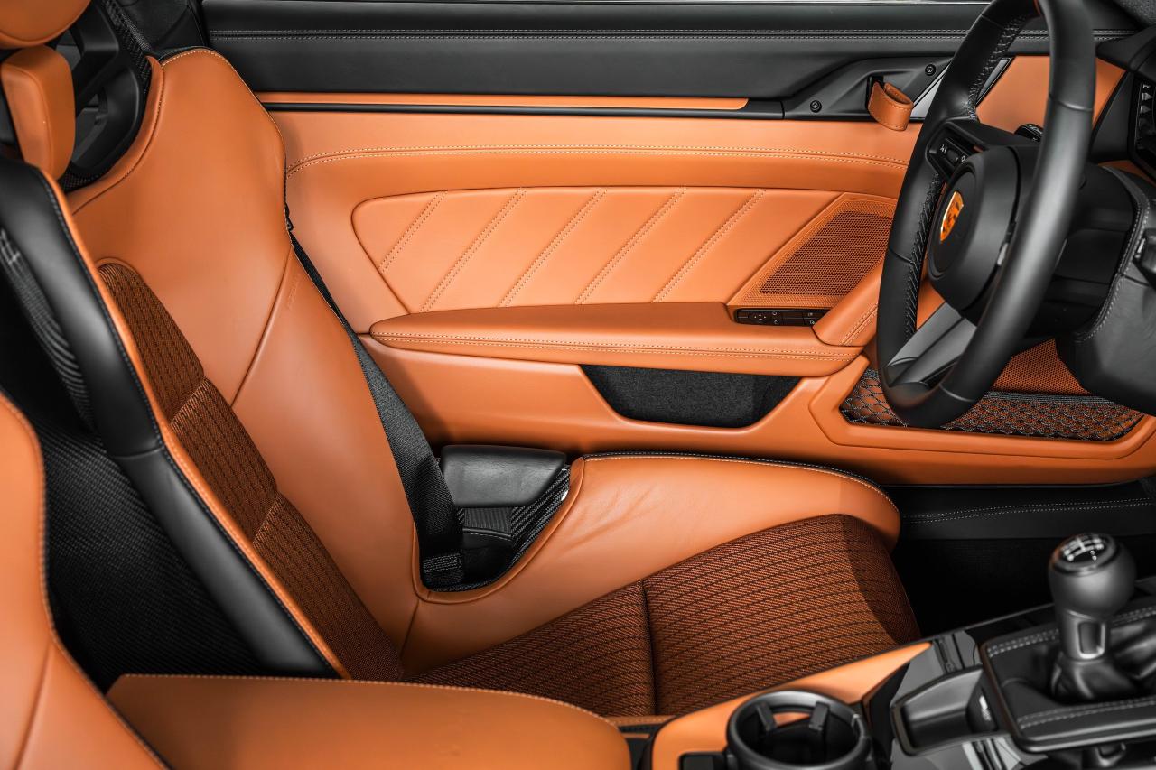 2024 Porsche 911 S/T Coupe Photo