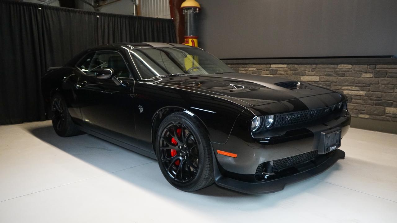 2016 Dodge Challenger 2DR CPE SRT HELLCAT Photo0