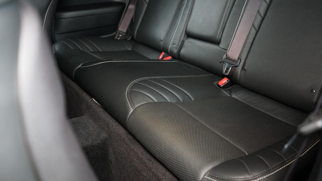 2016 Dodge Challenger 2DR CPE SRT HELLCAT Photo