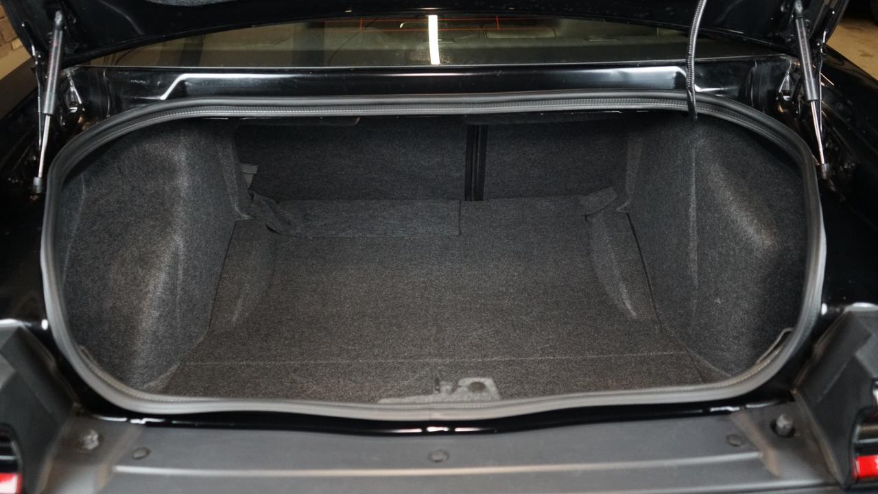 2016 Dodge Challenger 2DR CPE SRT HELLCAT Photo