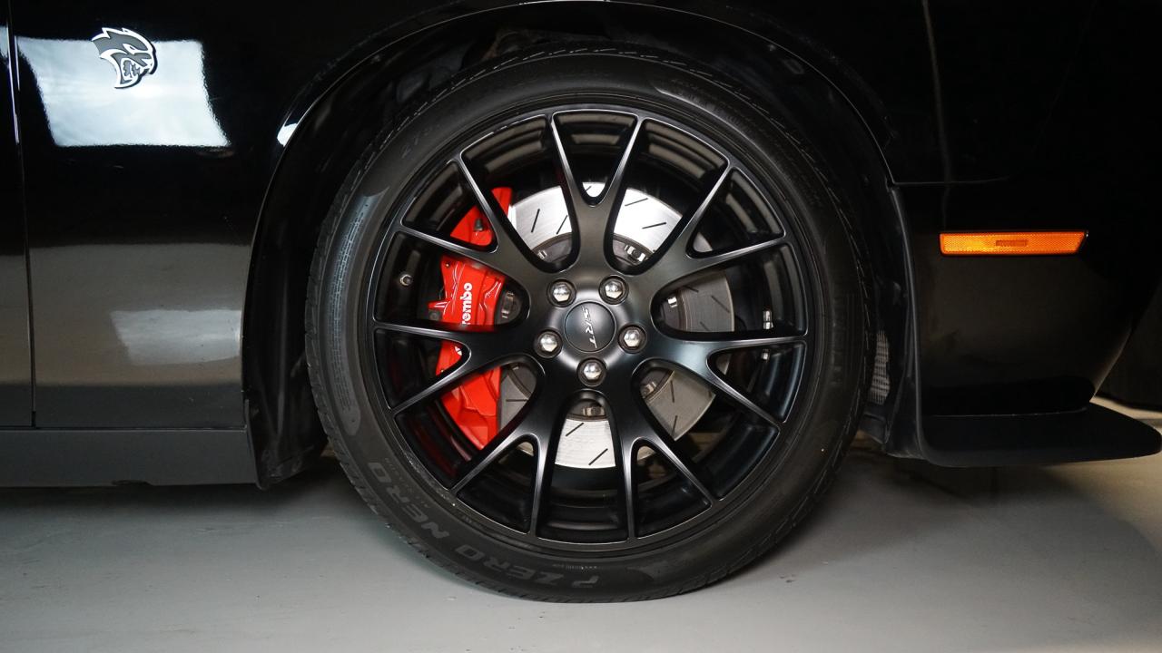 2016 Dodge Challenger 2DR CPE SRT HELLCAT Photo