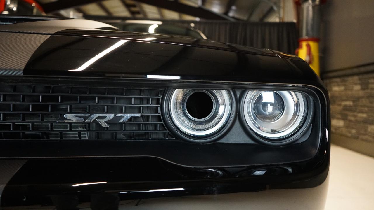 2016 Dodge Challenger 2DR CPE SRT HELLCAT Photo