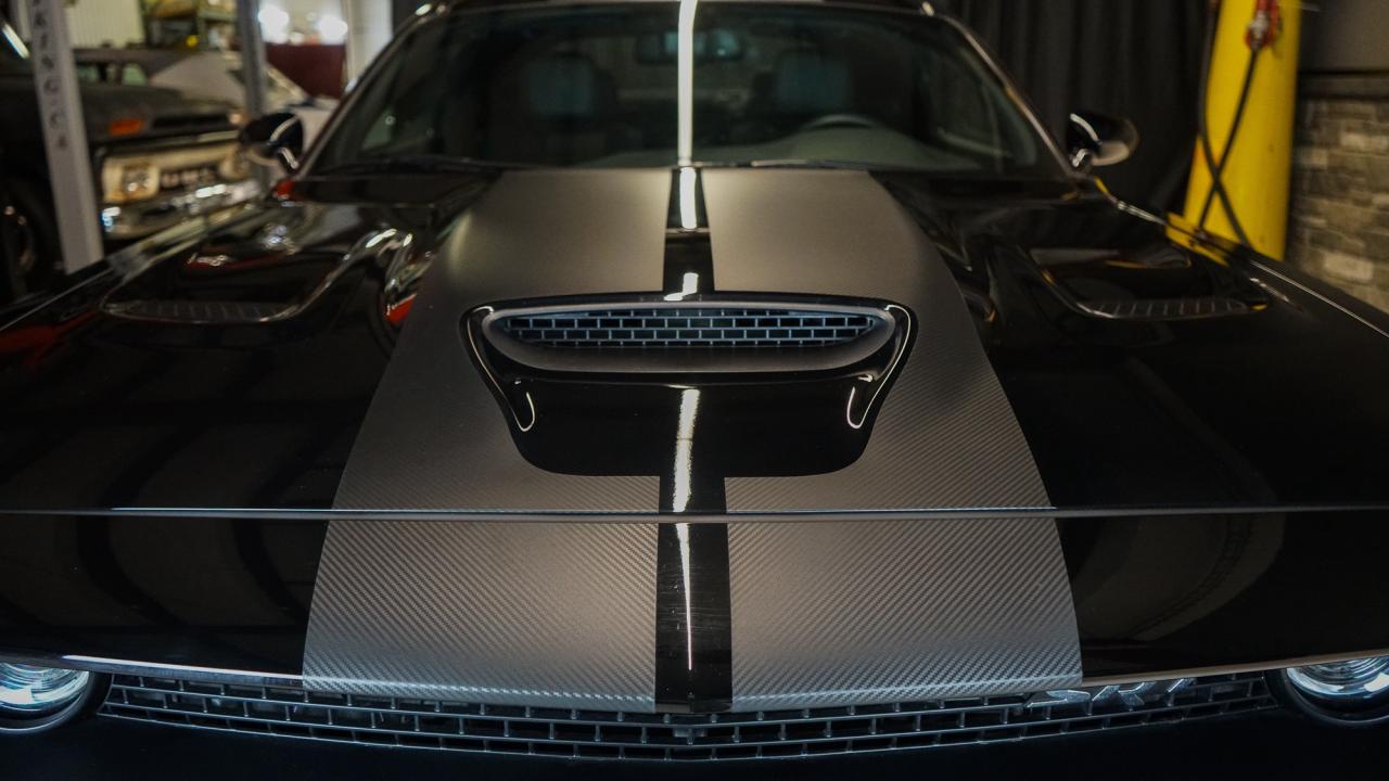 2016 Dodge Challenger 2DR CPE SRT HELLCAT Photo