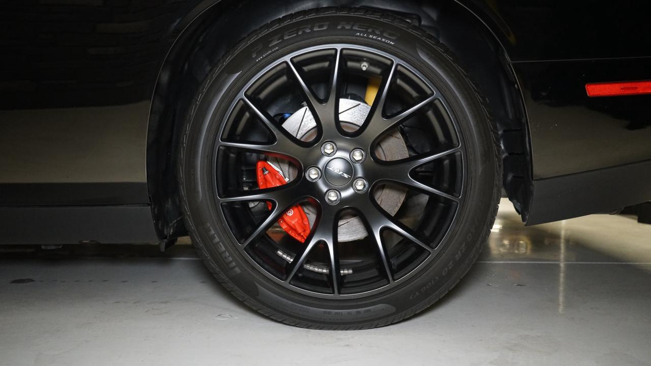 2016 Dodge Challenger 2DR CPE SRT HELLCAT Photo