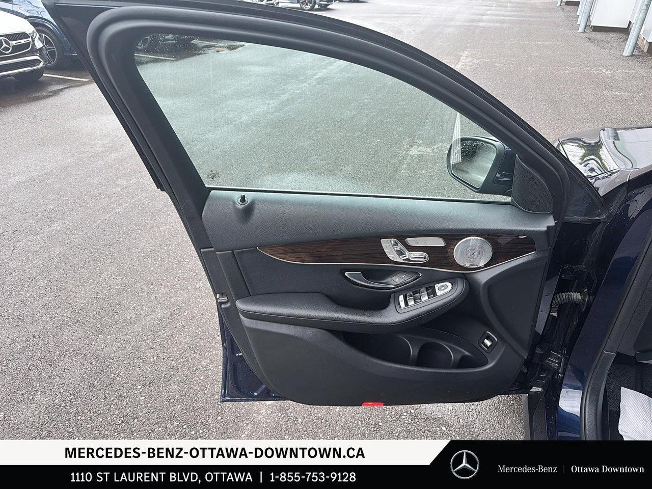 2018 Mercedes-Benz GLC300 4MATIC SUV Exceptional 2018 Mercedes GLC300   Prem Photo